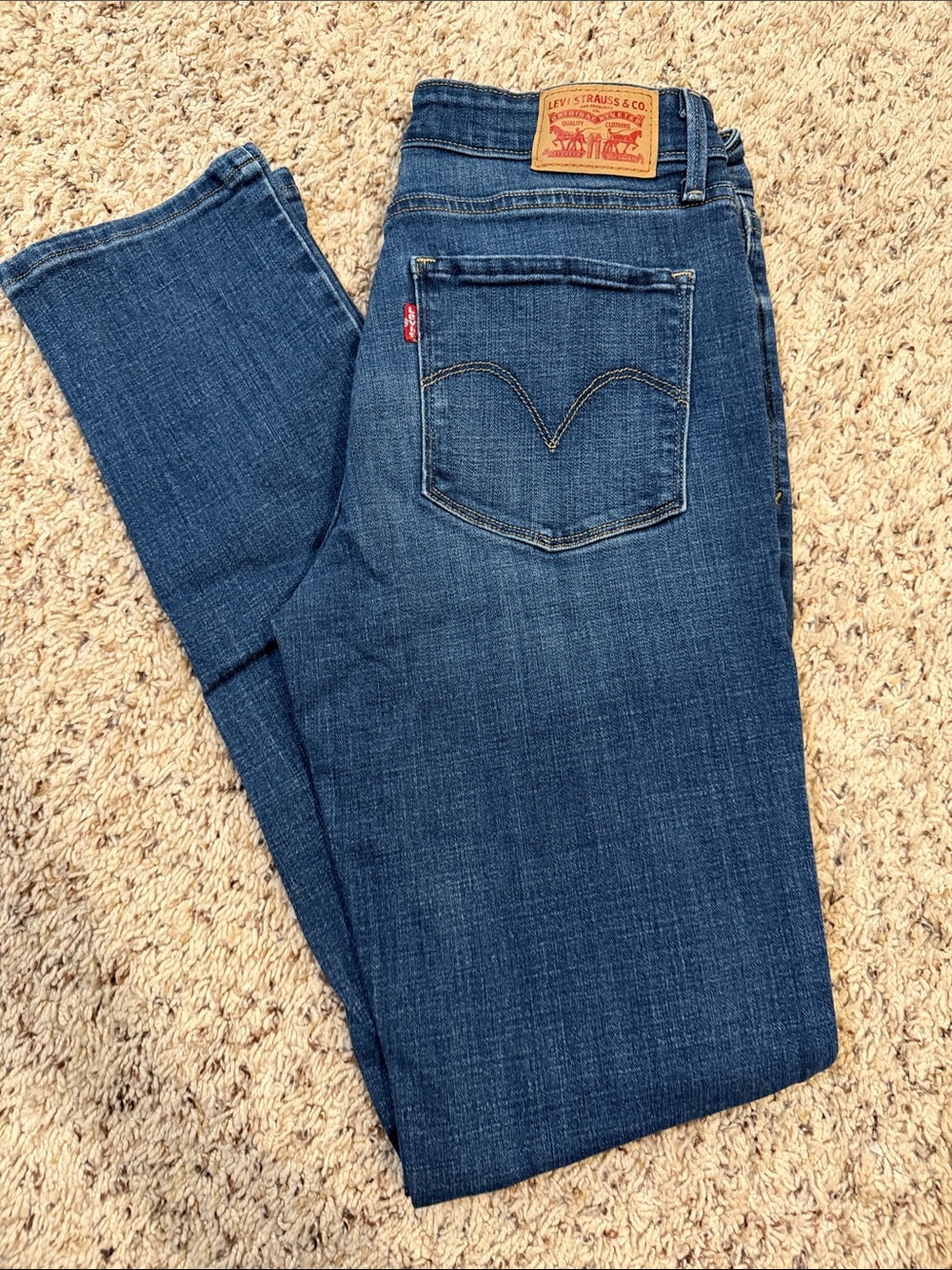 Levi's Indigo Blue Straight-Leg Jeans